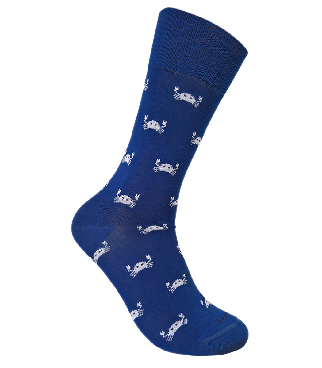 Fashionable men's cotton socks with crabs