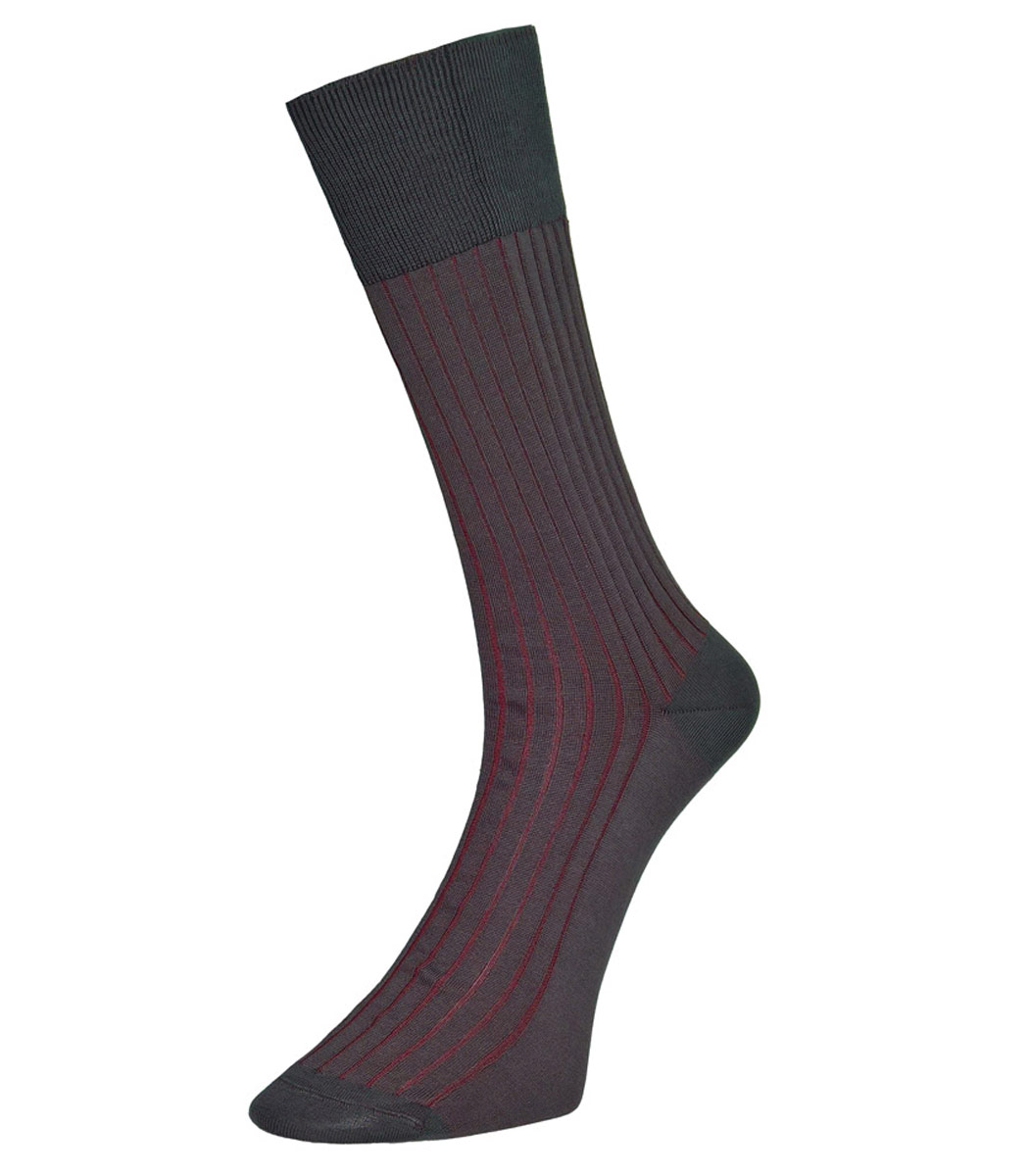 Cotton men's socks with ribbed structure